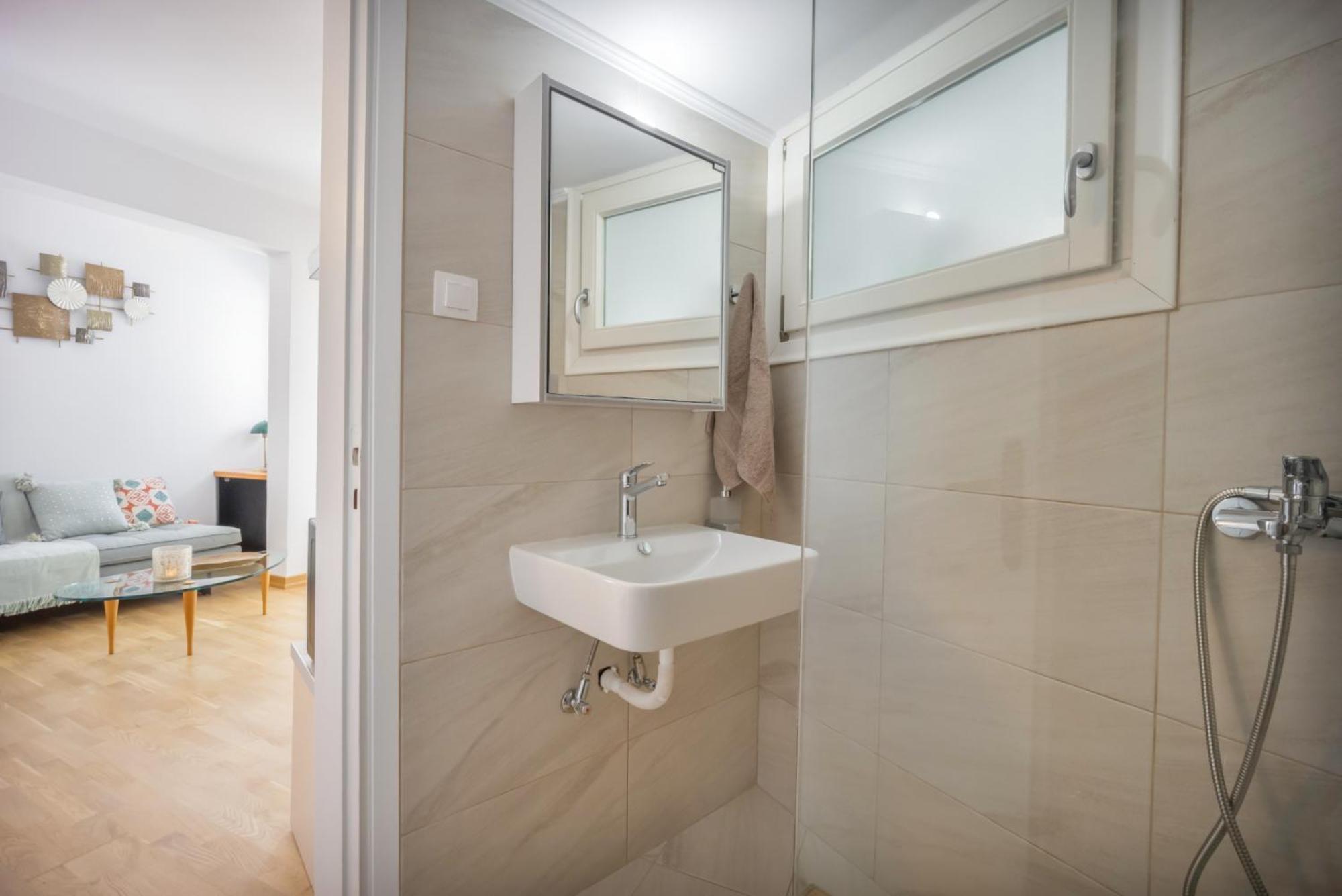 Chic, Downtown, Penthouse W Sundeck And Seaview Leilighet Iraklio Eksteriør bilde